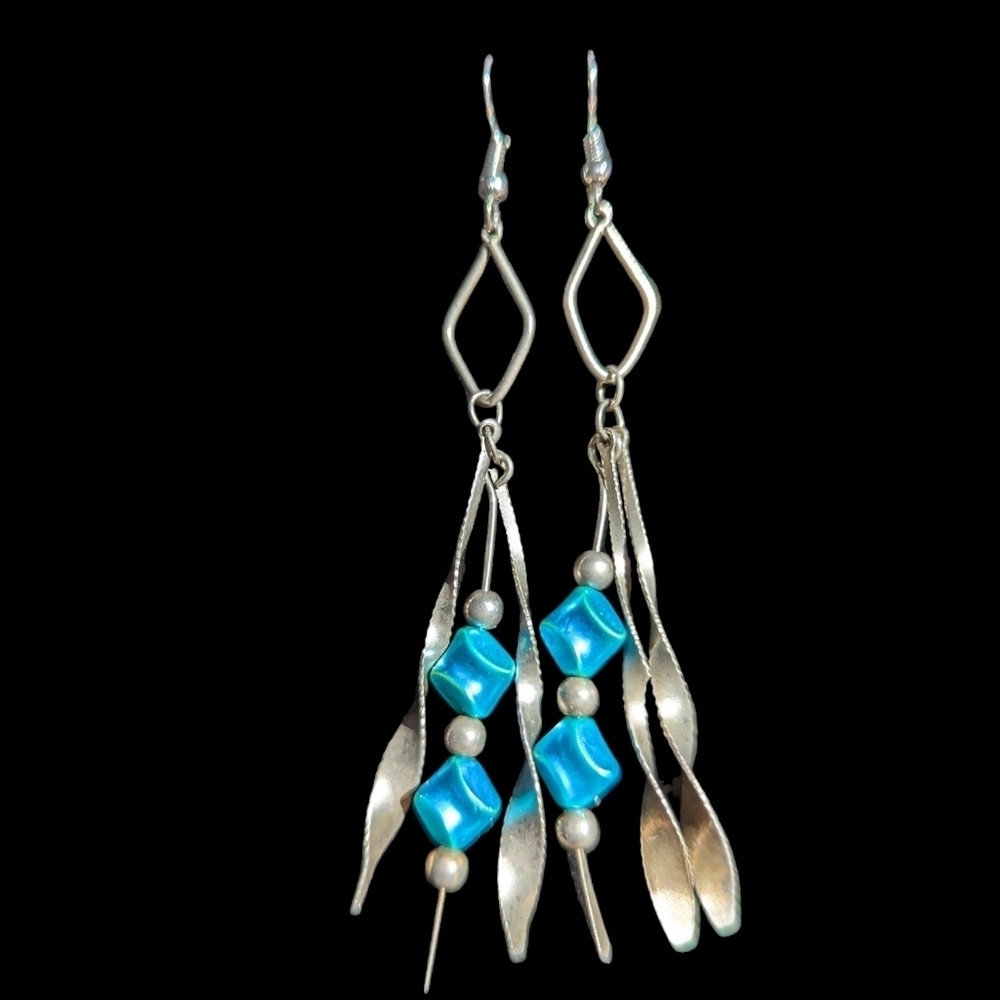 🩵 Vintage Earrings danglers beaded, 3 1/2" drop  teal turquoise silver tone
